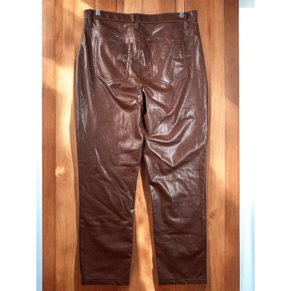 Abercrombie & Fitch ‘90s Straight Ultra High Rise Vegan Leather Pants - Size 18 - Picture 8 of 16